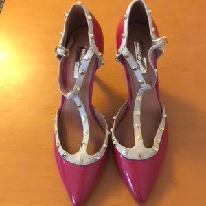 Pink high-heels shoes💕👠